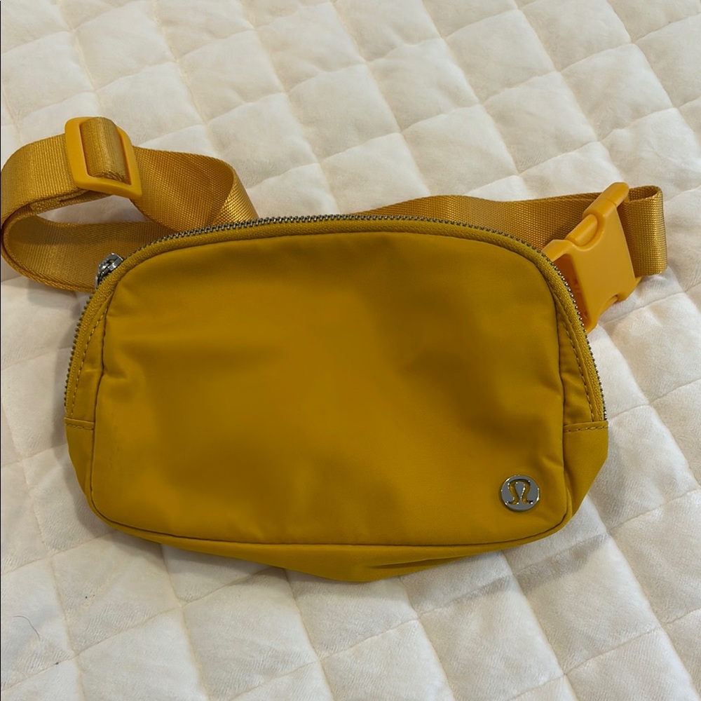 Lululemon Athletica Yellow Belt Bag Durable and Stylish
